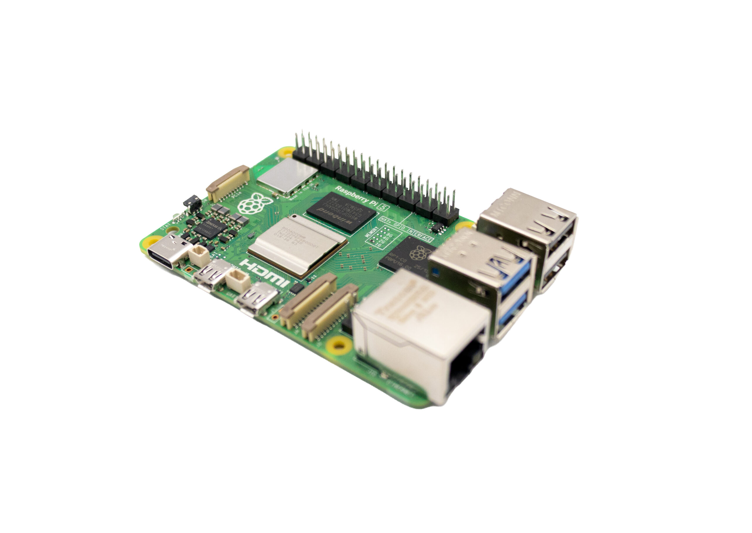 Raspberry Pi 5 本体(斜め、ポート部)